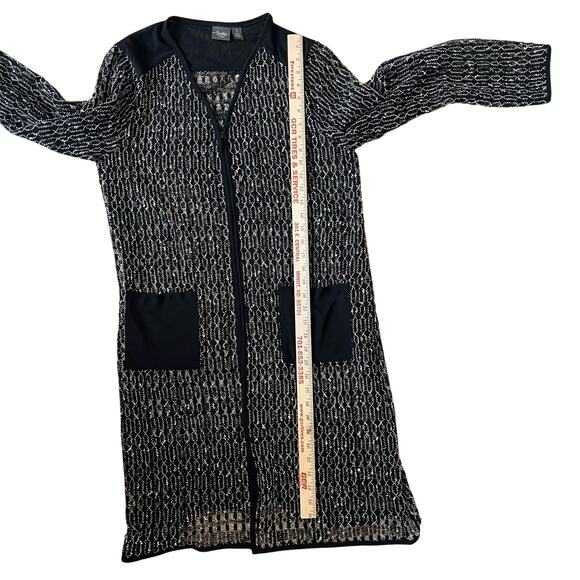 Traveler's Collection Chico's Cardigan Size 1 Medium 8/10 Black Open Knit Long - Picture 4 of 7